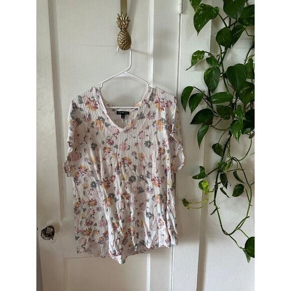 Lane Bryant women’s size 18/20 floral shirt - Picture 1 of 7